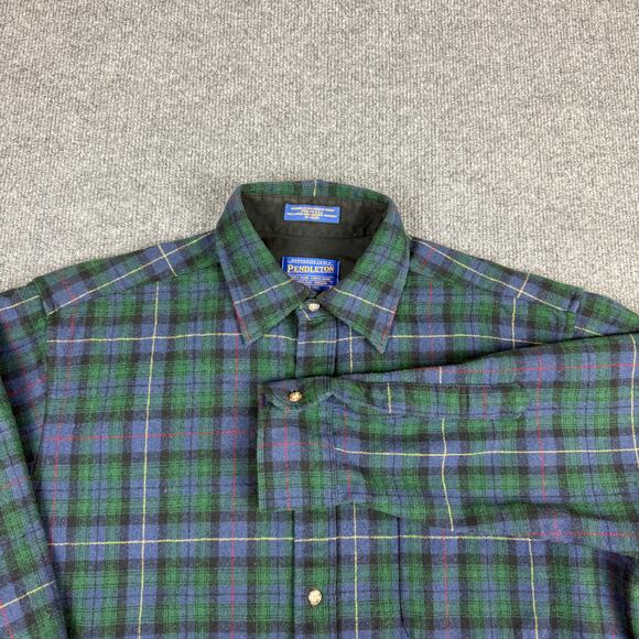 90s early 2000s Pendleton green plaid wool casual button-down shirt men’s M - Picture 2 of 14